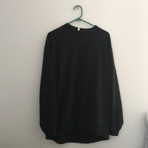 H&M BLACK CREW NECK SWEATER